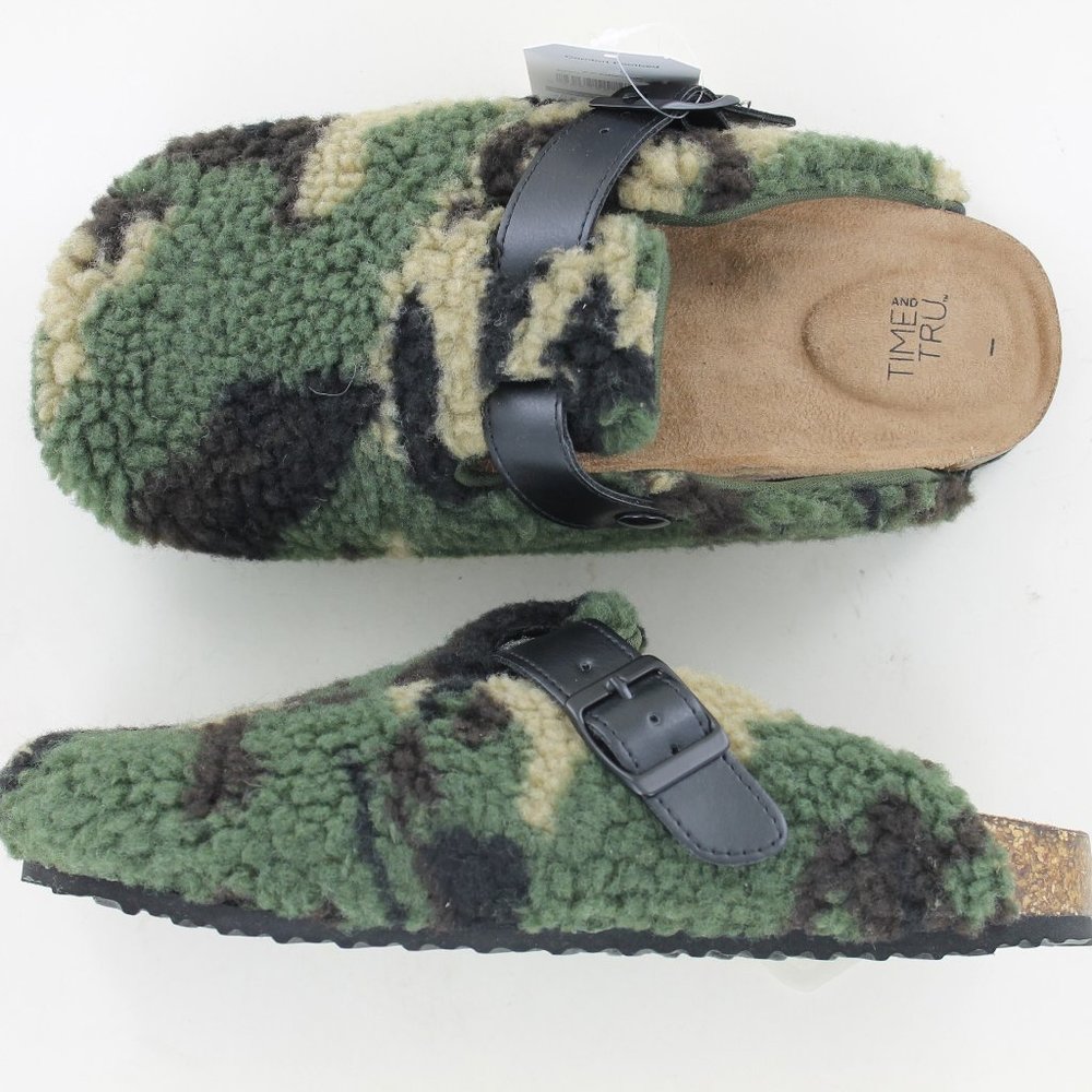New Time & Tru Buckled Camo Sherpa Clog - Size 6